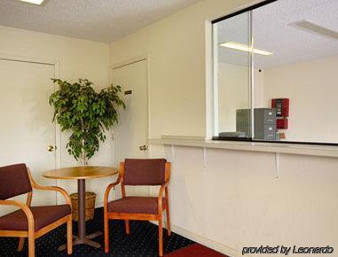 Super 8 Motel - Raritan Dalaman gambar