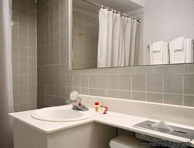 Super 8 Motel - Raritan Bilik gambar